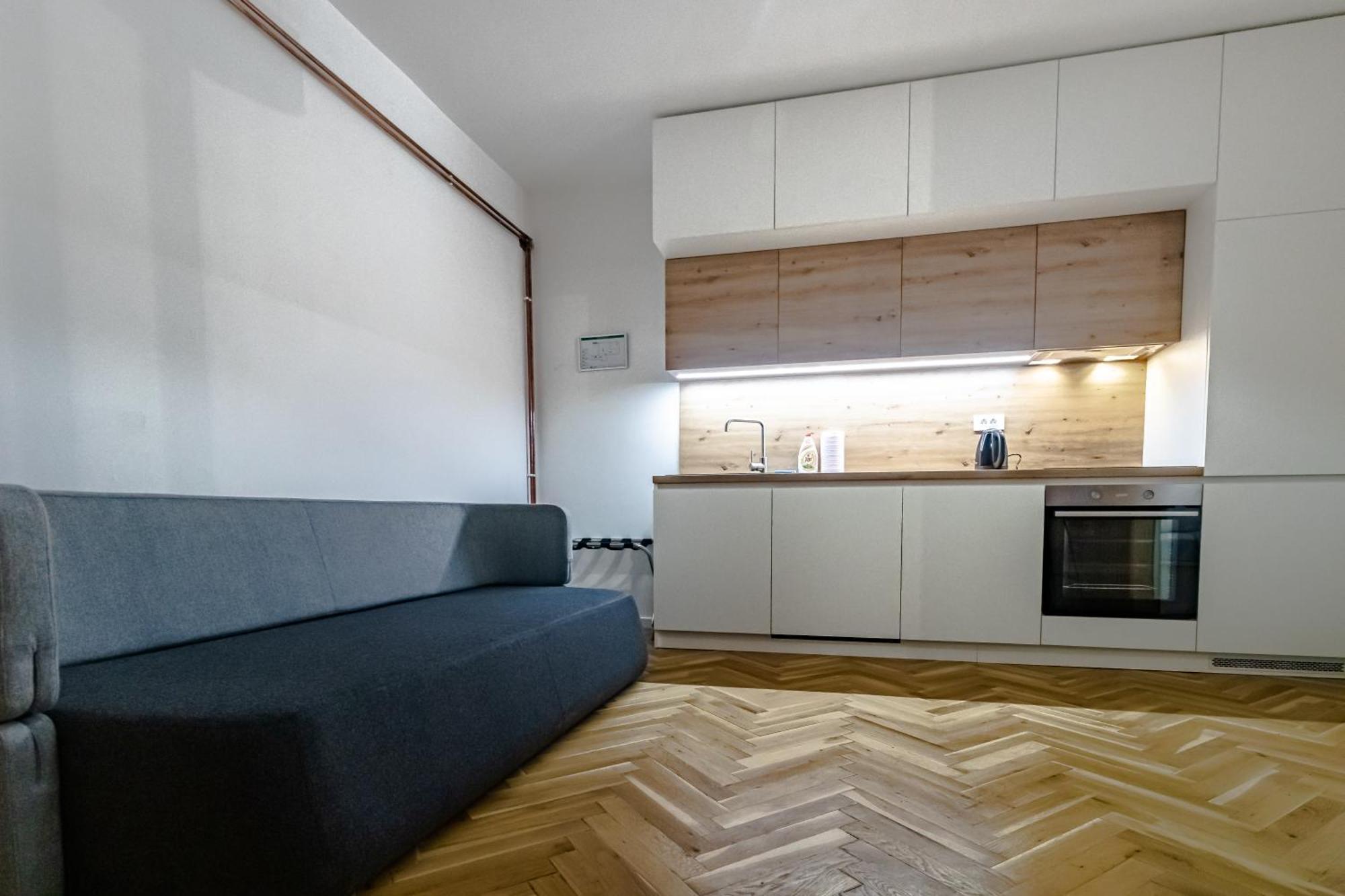Upper Town Apartments Загреб Экстерьер фото