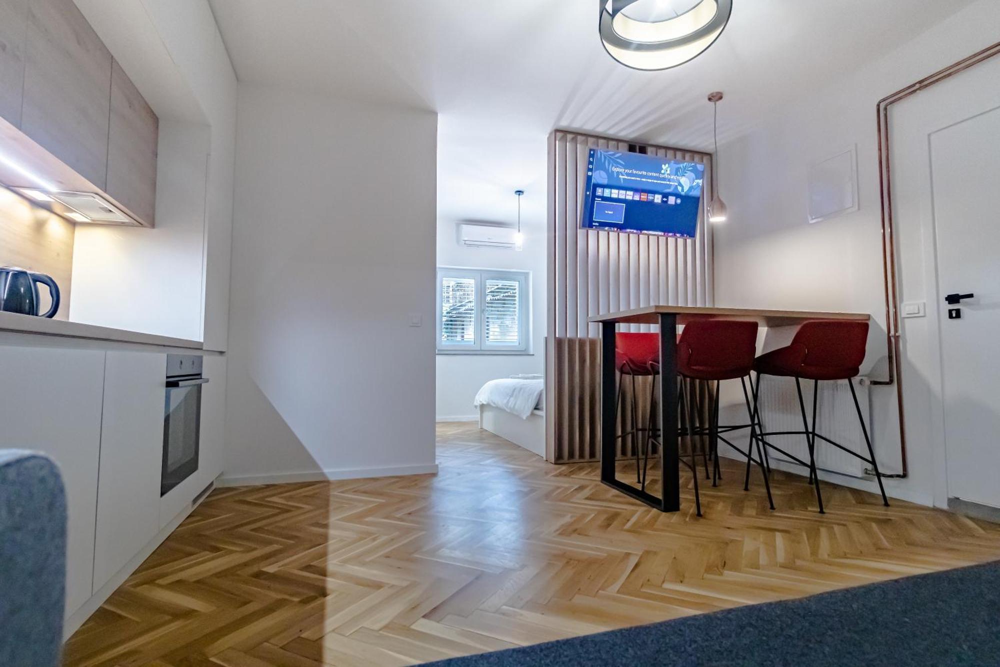 Upper Town Apartments Загреб Экстерьер фото